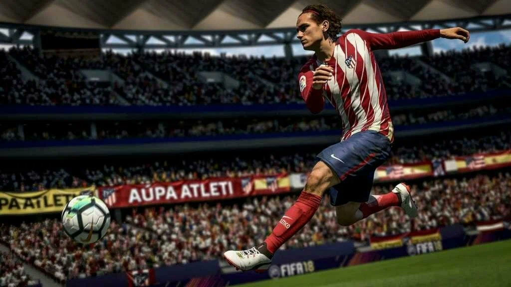 Игровой кадр FIFA 18: Антуан Гризманн в форме «Атлетико»